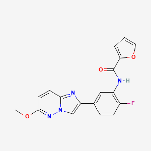 molecular formula C18H13FN4O3 B2646531 N-(2-氟-5-(6-甲氧基咪唑并[1,2-b]哒嗪-2-基)苯基)呋喃-2-甲酰胺 CAS No. 953172-20-8