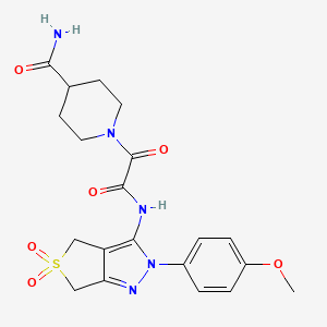 molecular formula C20H23N5O6S B2647135 1-(2-((2-(4-甲氧基苯基)-5,5-二氧化-4,6-二氢-2H-噻吩并[3,4-c]吡唑-3-基)氨基)-2-氧代乙酰)哌啶-4-甲酰胺 CAS No. 919761-00-5