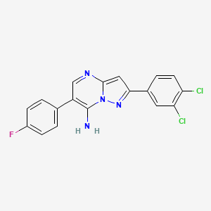 molecular formula C18H11Cl2FN4 B2647294 2-(3,4-二氯苯基)-6-(4-氟苯基)吡唑并[1,5-a]嘧啶-7-胺 CAS No. 477858-75-6