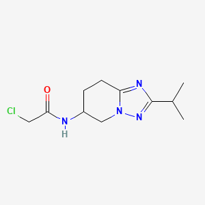 2-Chloro-N-(2-propan-2-yl-5,6,7,8-tetrahydro-[1,2,4]triazolo[1,5-a]pyridin-6-yl)acetamide