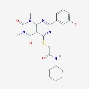 molecular formula C22H24FN5O3S B2648783 N-cyclohexyl-2-((2-(3-fluorophenyl)-6,8-dimethyl-5,7-dioxo-5,6,7,8-tetrahydropyrimido[4,5-d]pyrimidin-4-yl)thio)acetamide CAS No. 893920-94-0