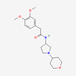2-(3,4-Dimethoxyphenyl)-N-[1-(oxan-4-yl)pyrrolidin-3-yl]acetamide