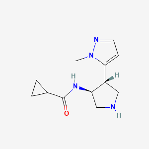 molecular formula C12H18N4O B2649546 N-[(3S,4R)-4-(2-Methylpyrazol-3-yl)pyrrolidin-3-yl]cyclopropanecarboxamide CAS No. 2230808-75-8