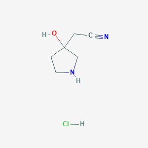 molecular formula C6H11ClN2O B2650432 2-(3-羟基吡咯烷-3-基)乙腈盐酸盐 CAS No. 1909313-98-9
