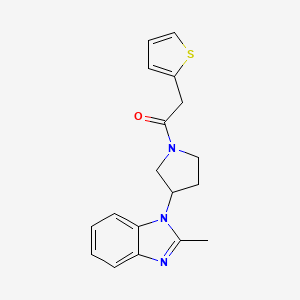 molecular formula C18H19N3OS B2651386 1-(3-(2-甲基-1H-苯并[d]咪唑-1-基)吡咯烷-1-基)-2-(噻吩-2-基)乙酮 CAS No. 2034384-72-8