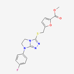 molecular formula C17H15FN4O3S B2652350 5-(((7-(4-氟苯基)-6,7-二氢-5H-咪唑并[2,1-c][1,2,4]三唑-3-基)硫代)甲基)呋喃-2-羧酸甲酯 CAS No. 921791-11-9