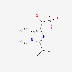 molecular formula C12H11F3N2O B2652381 2,2,2-三氟-1-[3-(丙-2-基)咪唑并[1,5-a]吡啶-1-基]乙酮 CAS No. 1368543-71-8