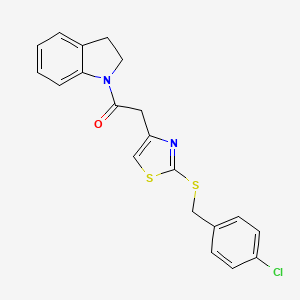 2-(2-((4-Chlorobenzyl)thio)thiazol-4-yl)-1-(indolin-1-yl)ethanone