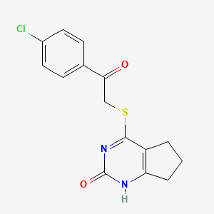 molecular formula C15H13ClN2O2S B2653485 4-[2-(4-Chlorophenyl)-2-oxoethyl]sulfanyl-1,5,6,7-tetrahydrocyclopenta[d]pyrimidin-2-one CAS No. 898450-14-1