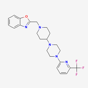 molecular formula C23H26F3N5O B2653793 2-((4-(4-(6-(Trifluoromethyl)pyridin-2-yl)piperazin-1-yl)piperidin-1-yl)methyl)benzo[d]oxazole CAS No. 2034494-74-9