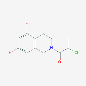 molecular formula C12H12ClF2NO B2654059 2-Chloro-1-(5,7-difluoro-3,4-dihydro-1H-isoquinolin-2-yl)propan-1-one CAS No. 2411196-03-5