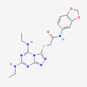 molecular formula C17H20N8O3S B2654230 N-(1,3-苯并二氧杂环-5-基)-2-{[5,7-双(乙基氨基)[1,2,4]三唑并[4,3-a][1,3,5]三嗪-3-基]硫代}乙酰胺 CAS No. 886902-00-7