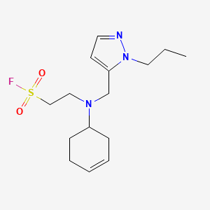 molecular formula C15H24FN3O2S B2654357 2-[Cyclohex-3-en-1-yl-[(2-propylpyrazol-3-yl)methyl]amino]ethanesulfonyl fluoride CAS No. 2411292-76-5