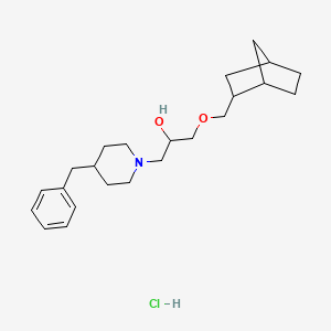 molecular formula C23H36ClNO2 B2654554 1-(4-苄基哌啶-1-基)-3-((1R,4S)-双环[2.2.1]庚烷-2-基甲氧基)丙烷-2-醇盐酸盐 CAS No. 1217810-06-4