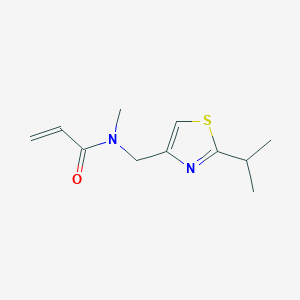 molecular formula C11H16N2OS B2654908 N-Methyl-N-[(2-propan-2-yl-1,3-thiazol-4-yl)methyl]prop-2-enamide CAS No. 2361640-57-3