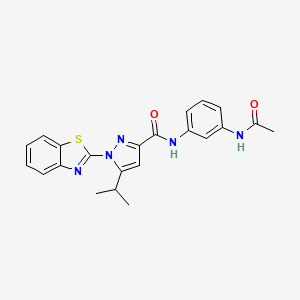 molecular formula C22H21N5O2S B2655449 N-(3-acetamidophenyl)-1-(benzo[d]thiazol-2-yl)-5-isopropyl-1H-pyrazole-3-carboxamide CAS No. 1013804-47-1