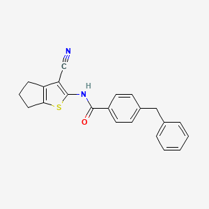 molecular formula C22H18N2OS B2656554 4-benzyl-N-(3-cyano-5,6-dihydro-4H-cyclopenta[b]thiophen-2-yl)benzamide CAS No. 476284-83-0