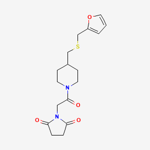 molecular formula C17H22N2O4S B2656566 1-(2-(4-(((Furan-2-ylmethyl)thio)methyl)piperidin-1-yl)-2-oxoethyl)pyrrolidine-2,5-dione CAS No. 1396771-60-0