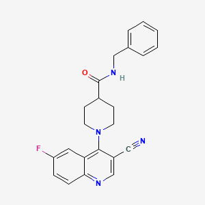 molecular formula C23H21FN4O B2657323 N-苄基-1-(3-氰基-6-氟喹啉-4-基)哌啶-4-甲酰胺 CAS No. 1206986-36-8