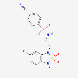 molecular formula C16H15FN4O4S2 B2657769 4-cyano-N-(2-(6-fluoro-3-methyl-2,2-dioxidobenzo[c][1,2,5]thiadiazol-1(3H)-yl)ethyl)benzenesulfonamide CAS No. 2034336-59-7