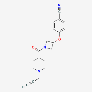 4-[1-(1-Prop-2-ynylpiperidine-4-carbonyl)azetidin-3-yl]oxybenzonitrile