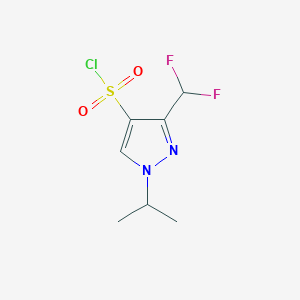 molecular formula C7H9ClF2N2O2S B2658177 3-(Difluoromethyl)-1-propan-2-ylpyrazole-4-sulfonyl chloride CAS No. 1946823-26-2