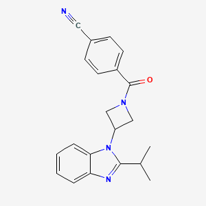 molecular formula C21H20N4O B2658619 4-[3-(2-Propan-2-ylbenzimidazol-1-yl)azetidine-1-carbonyl]benzonitrile CAS No. 2415630-92-9