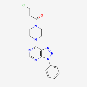 molecular formula C17H18ClN7O B2658850 3-chloro-1-(4-(3-phenyl-3H-[1,2,3]triazolo[4,5-d]pyrimidin-7-yl)piperazin-1-yl)propan-1-one CAS No. 920217-96-5
