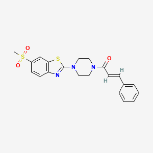 molecular formula C21H21N3O3S2 B2659093 (E)-1-(4-(6-(methylsulfonyl)benzo[d]thiazol-2-yl)piperazin-1-yl)-3-phenylprop-2-en-1-one CAS No. 941892-84-8