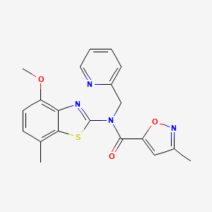 molecular formula C20H18N4O3S B2659788 N-(4-methoxy-7-methyl-1,3-benzothiazol-2-yl)-3-methyl-N-[(pyridin-2-yl)methyl]-1,2-oxazole-5-carboxamide CAS No. 946285-13-8