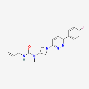 molecular formula C18H20FN5O B2661773 1-[1-[6-(4-氟苯基)吡啶并[3-yl]氮杂环丁-3-基]-1-甲基-3-丙烯基脲 CAS No. 2415452-51-4