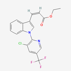 molecular formula C19H14ClF3N2O2 B2661845 乙酸 3-{1-[3-氯-5-(三氟甲基)-2-吡啶基]-1H-吲哚-3-基}丙烯酸酯 CAS No. 338410-03-0