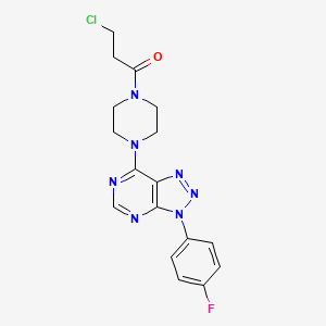 molecular formula C17H17ClFN7O B2662270 3-chloro-1-(4-(3-(4-fluorophenyl)-3H-[1,2,3]triazolo[4,5-d]pyrimidin-7-yl)piperazin-1-yl)propan-1-one CAS No. 920385-57-5