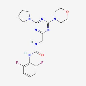 molecular formula C19H23F2N7O2 B2662894 1-(2,6-二氟苯基)-3-((4-吗啉-6-(吡咯啉-1-基)三嗪-2-基)甲基)脲 CAS No. 2034358-20-6