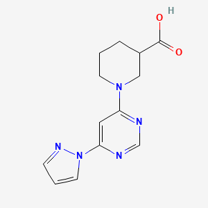 molecular formula C13H15N5O2 B2663950 1-(6-(1H-吡唑-1-基)嘧啶-4-基)哌啶-3-甲酸 CAS No. 1448125-27-6
