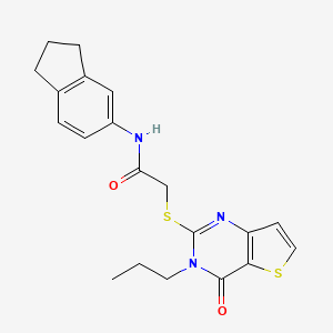 N-(2,3-dihydro-1H-inden-5-yl)-2-({4-oxo-3-propyl-3H,4H-thieno[3,2-d]pyrimidin-2-yl}sulfanyl)acetamide