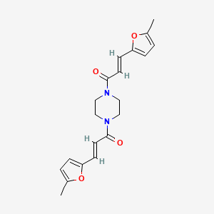 molecular formula C20H22N2O4 B2666252 (E)-3-(5-methylfuran-2-yl)-1-[4-[(E)-3-(5-methylfuran-2-yl)prop-2-enoyl]piperazin-1-yl]prop-2-en-1-one CAS No. 497090-35-4