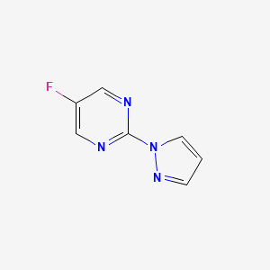 molecular formula C7H5FN4 B2666888 5-Fluoro-2-pyrazol-1-ylpyrimidine CAS No. 1565968-28-6