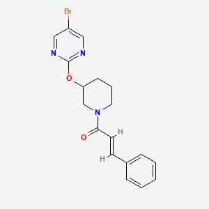 molecular formula C18H18BrN3O2 B2667655 (E)-1-(3-((5-bromopyrimidin-2-yl)oxy)piperidin-1-yl)-3-phenylprop-2-en-1-one CAS No. 2034894-61-4