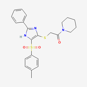 molecular formula C23H25N3O3S2 B2667859 1-[({4-[(4-甲基苯基)磺酰]-2-苯基-1H-咪唑-5-基}硫)乙酰]哌嗪 CAS No. 950420-90-3