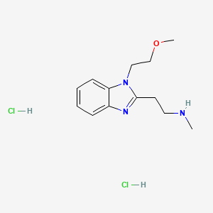 molecular formula C13H21Cl2N3O B2668128 2-[1-(2-甲氧基乙基)苯并咪唑-2-基]-N-甲基乙胺;二盐酸盐 CAS No. 2378502-52-2