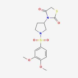 molecular formula C15H18N2O6S2 B2668170 3-(1-((3,4-二甲氧基苯基)磺酰)吡咯烷-3-基)噻唑烷-2,4-二酮 CAS No. 2034276-13-4