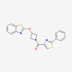 molecular formula C20H15N3O2S2 B2668462 (3-(Benzo[d]thiazol-2-yloxy)azetidin-1-yl)(2-phenylthiazol-4-yl)methanone CAS No. 1421471-83-1
