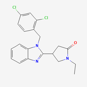 molecular formula C20H19Cl2N3O B2668495 4-{1-[(2,4-Dichlorophenyl)methyl]benzimidazol-2-yl}-1-ethylpyrrolidin-2-one CAS No. 912890-68-7