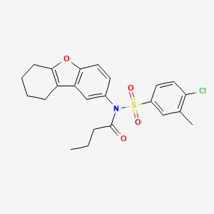 molecular formula C23H24ClNO4S B2669163 N-(4-氯-3-甲基苯基)磺酰-N-(6,7,8,9-四氢二苯并呋喃-2-基)丁酰胺 CAS No. 518322-11-7