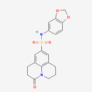 molecular formula C19H18N2O5S B2669677 N-1,3-苯并二氧杂环[5.5.1]十一烷-5-基-3-氧代-2,3,6,7-四氢-1H,5H-喹啉-9-磺酰胺 CAS No. 903364-08-9