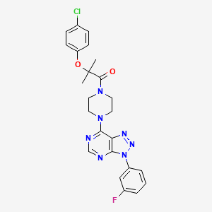 molecular formula C24H23ClFN7O2 B2670766 2-(4-氯苯氧基)-1-(4-(3-(3-氟苯基)-3H-[1,2,3]三唑[4,5-d]嘧啶-7-基)哌嗪-1-基)-2-甲基丙酮 CAS No. 920367-84-6