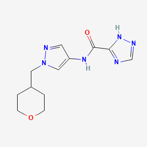molecular formula C12H16N6O2 B2670853 N-(1-((四氢-2H-吡喃-4-基)甲基)-1H-吡唑-4-基)-1H-1,2,4-三唑-5-甲酰胺 CAS No. 1705314-14-2