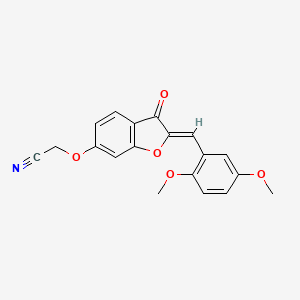 (Z)-2-((2-(2,5-dimethoxybenzylidene)-3-oxo-2,3-dihydrobenzofuran-6-yl)oxy)acetonitrile