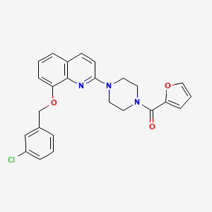 molecular formula C25H22ClN3O3 B2671202 (4-(8-((3-氯苄基)氧基)喹啉-2-基)哌嗪-1-基)(呋喃-2-基)甲酮 CAS No. 941990-01-8